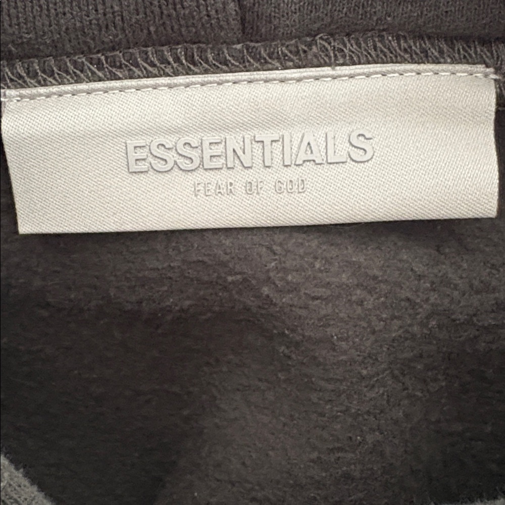 Essentials Fear of God off black Hoodie - Picture 8 of 8